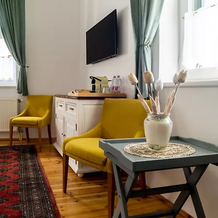Vaj Bisztro Es Vendeghaz Apartment Palkonya Exterior photo