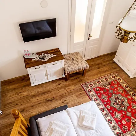 Vaj Bisztro Es Vendeghaz Apartment Palkonya Exterior photo