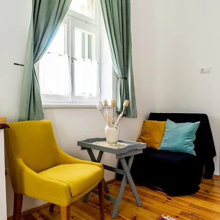 Vaj Bisztro Es Vendeghaz Apartment Palkonya Exterior photo