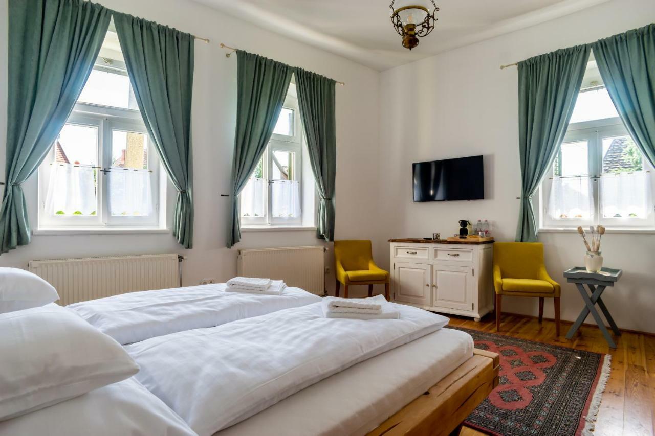 Apartment Vaj Bisztro Es Vendeghaz